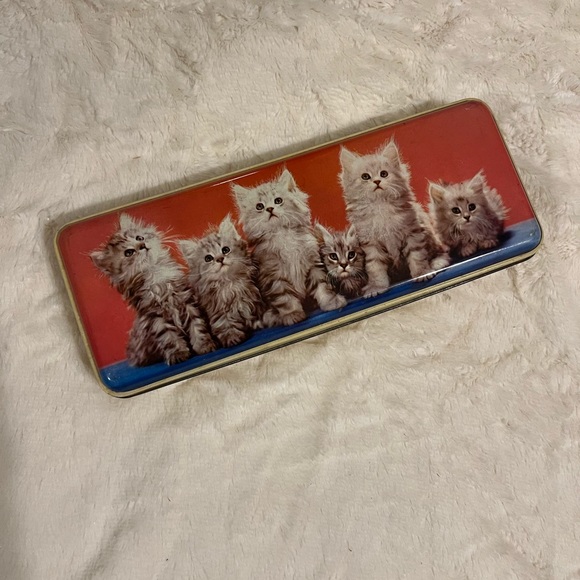 Adorable Vintage Pretty Kitty Tin Can - Picture 9 of 12
